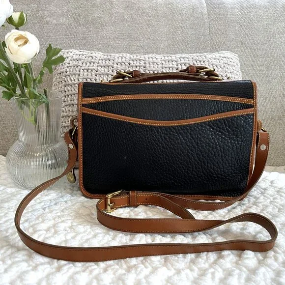 Vintage Dooney & Bourke Carrier Crossbody Bag (Navy/Tan) - Picture 2 of 15